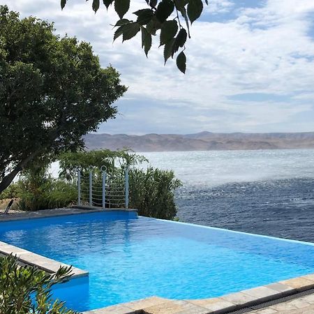 Resort Haus Toma Cesarica Buitenkant foto