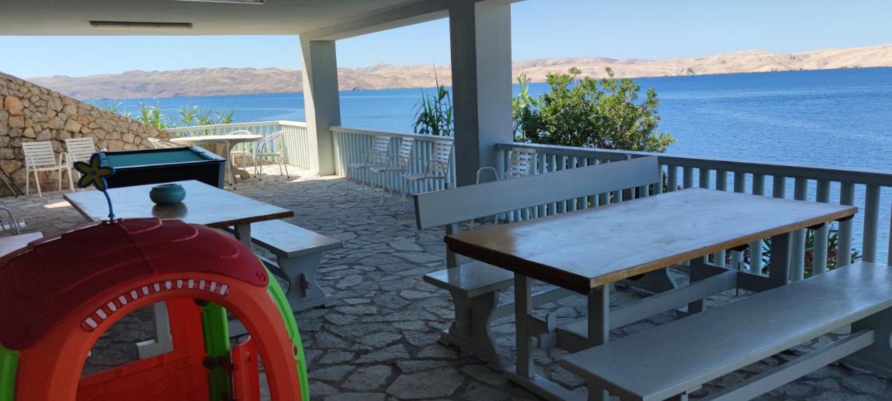 Resort Haus Toma Cesarica Buitenkant foto